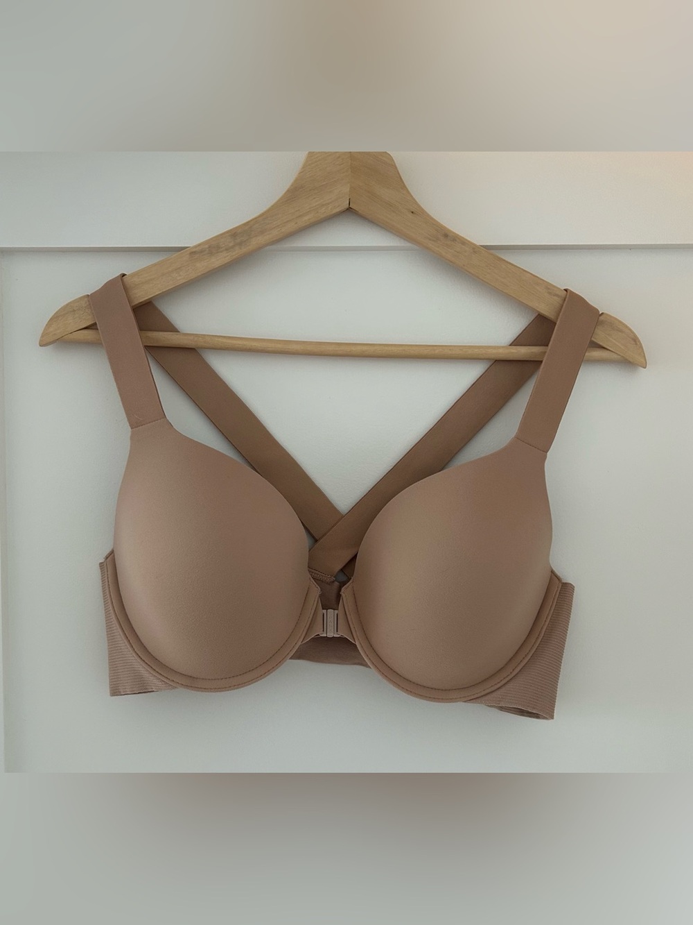 SPANX Smooth Bra-lellujah lightly lined racer back bra (front closure)